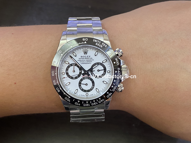 勞力士40m迪通拿老版熊貓迪丹東4130機細(xì)節(jié)做工值不值得入手