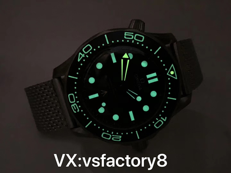 歐米茄無暇赴死007海馬300米丹東8806機V4版全鈦金屬外觀細節(jié)做工復刻還原值得入手嗎