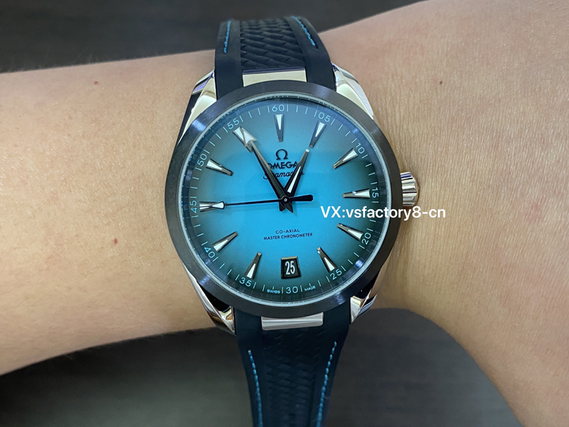 歐米茄陶瓷圈綠松石面海馬150米復(fù)刻表丹東8900機(jī)細(xì)節(jié)做工還原如何